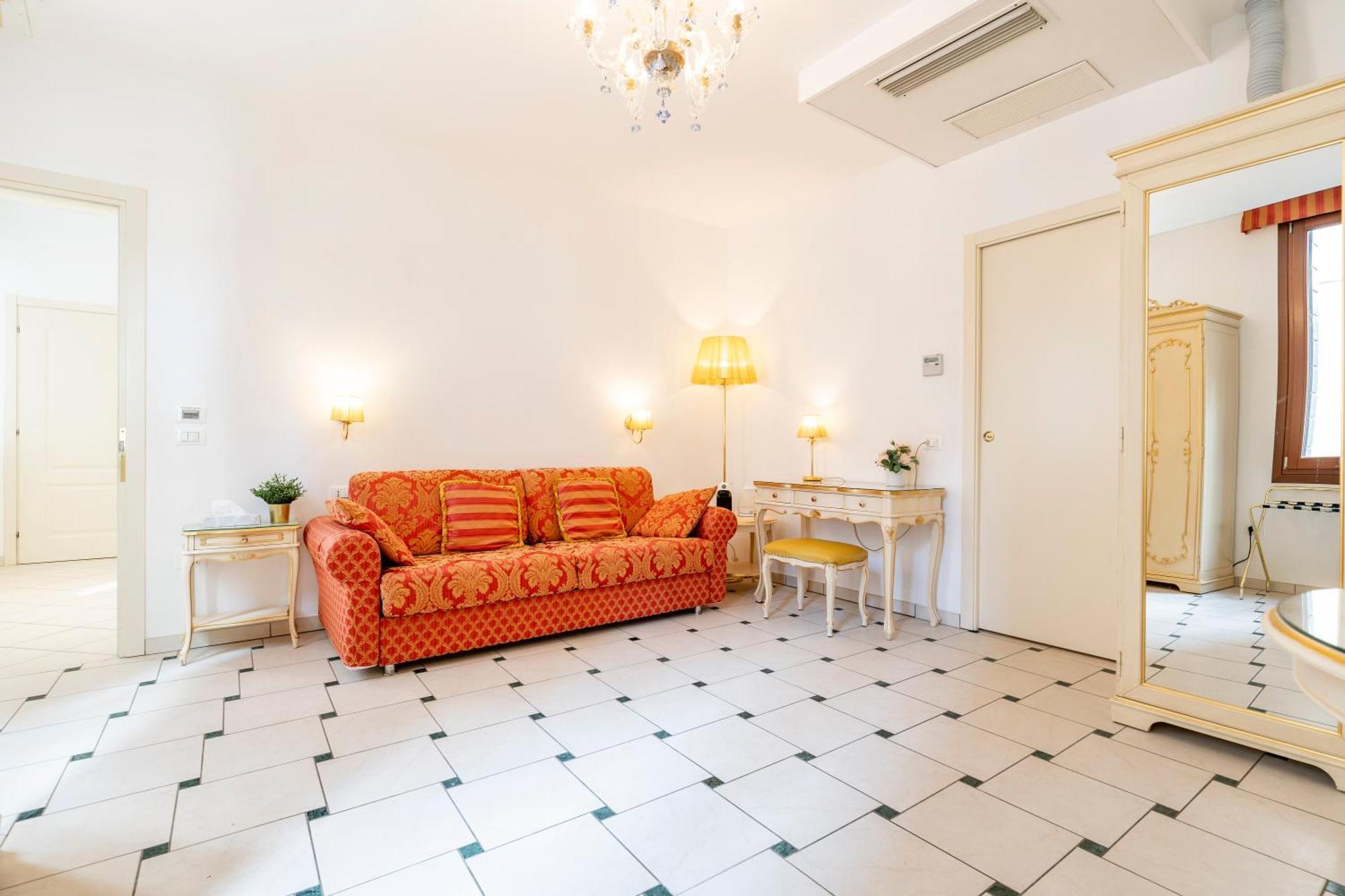 Отель Casa Marsilli Венеция Экстерьер фото
